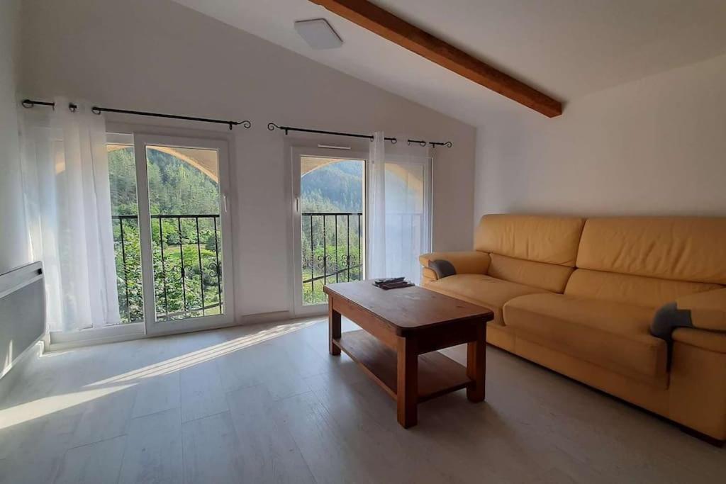3 Pieces Neuf 65 M² Apartment Rigaud Ngoại thất bức ảnh