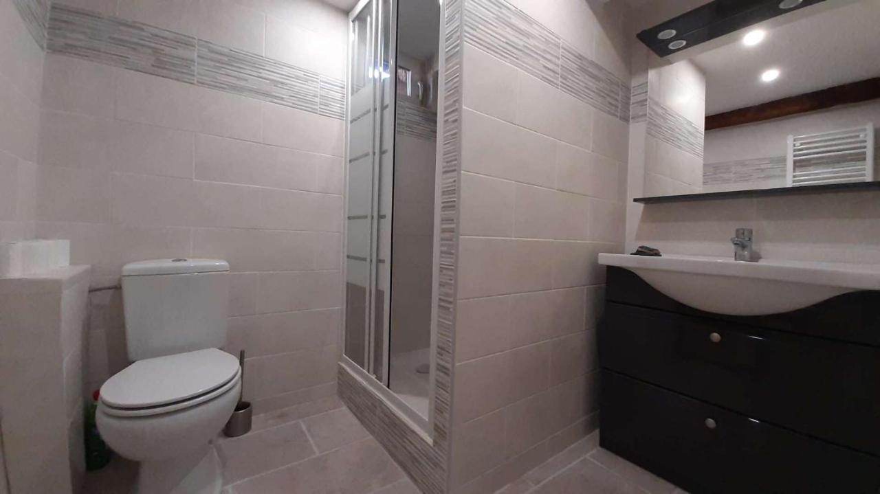 3 Pieces Neuf 65 M² Apartment Rigaud Ngoại thất bức ảnh